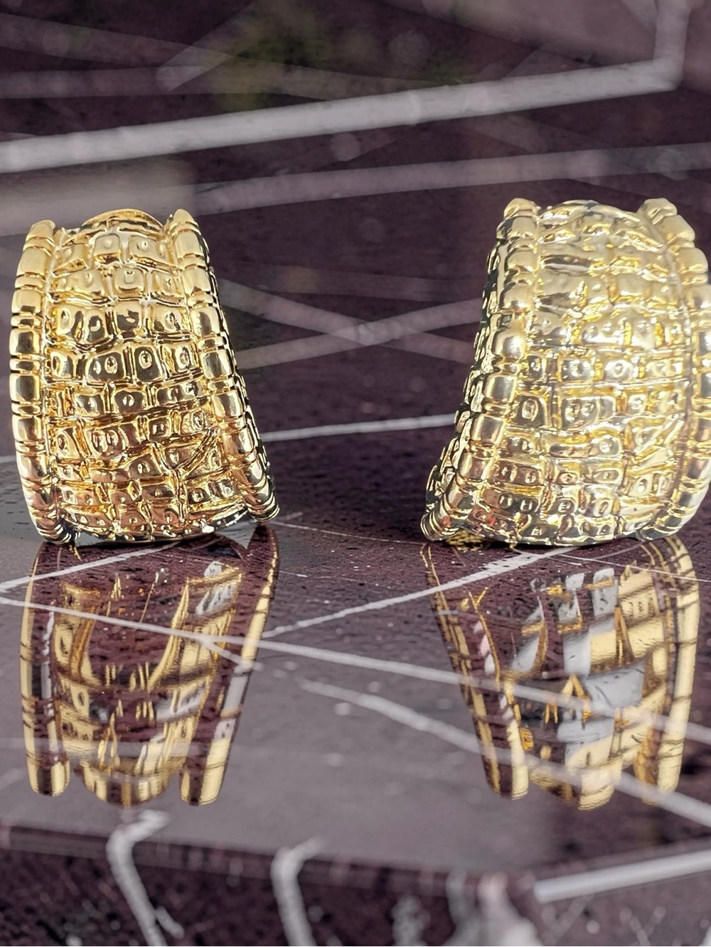 Gold-Tone Textured Clip-On Earrings - Women Jewelry- Vintage 80-90 Era